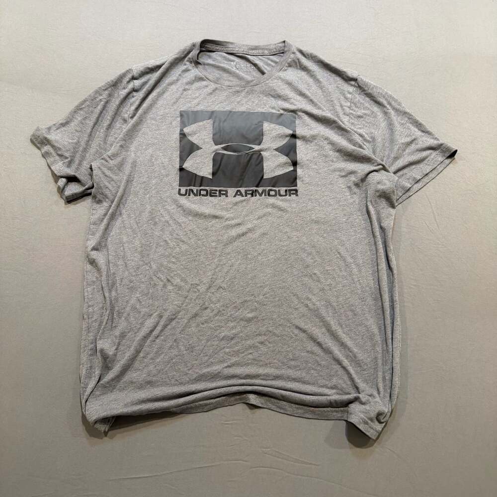 Under Armour Boxed Sportstyle Short Sleeve TShirt Gray Men's Size Large HeatGear